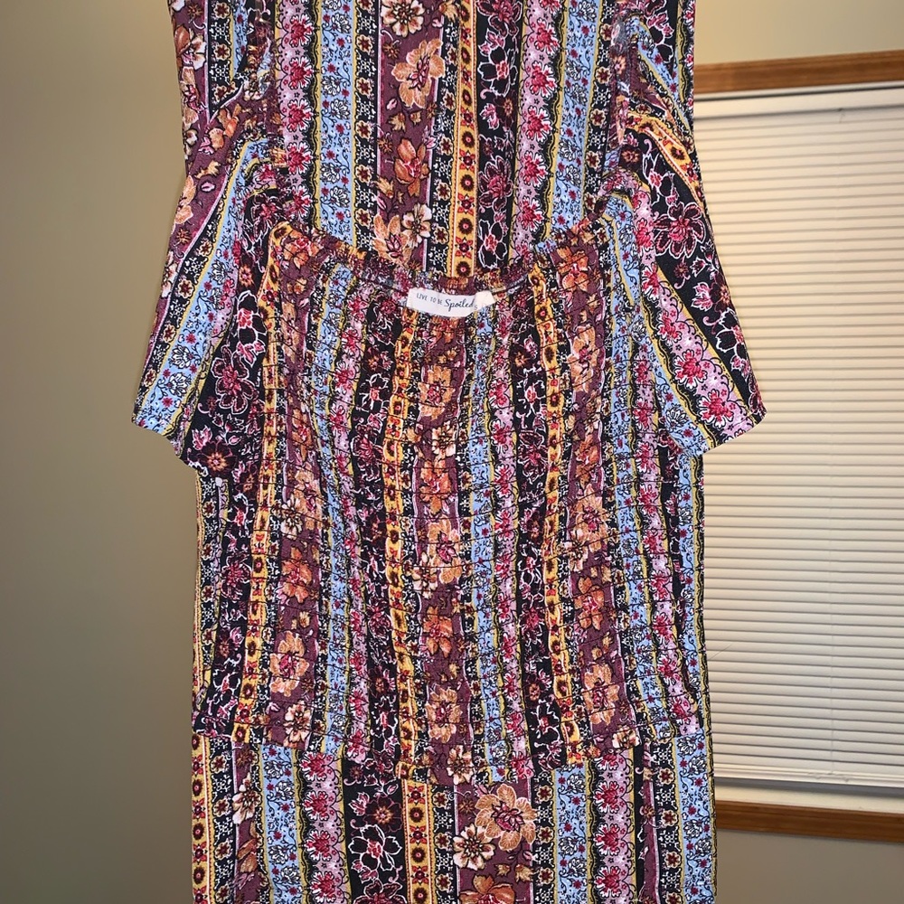 Kohl’s Multi color 2 Piece Set